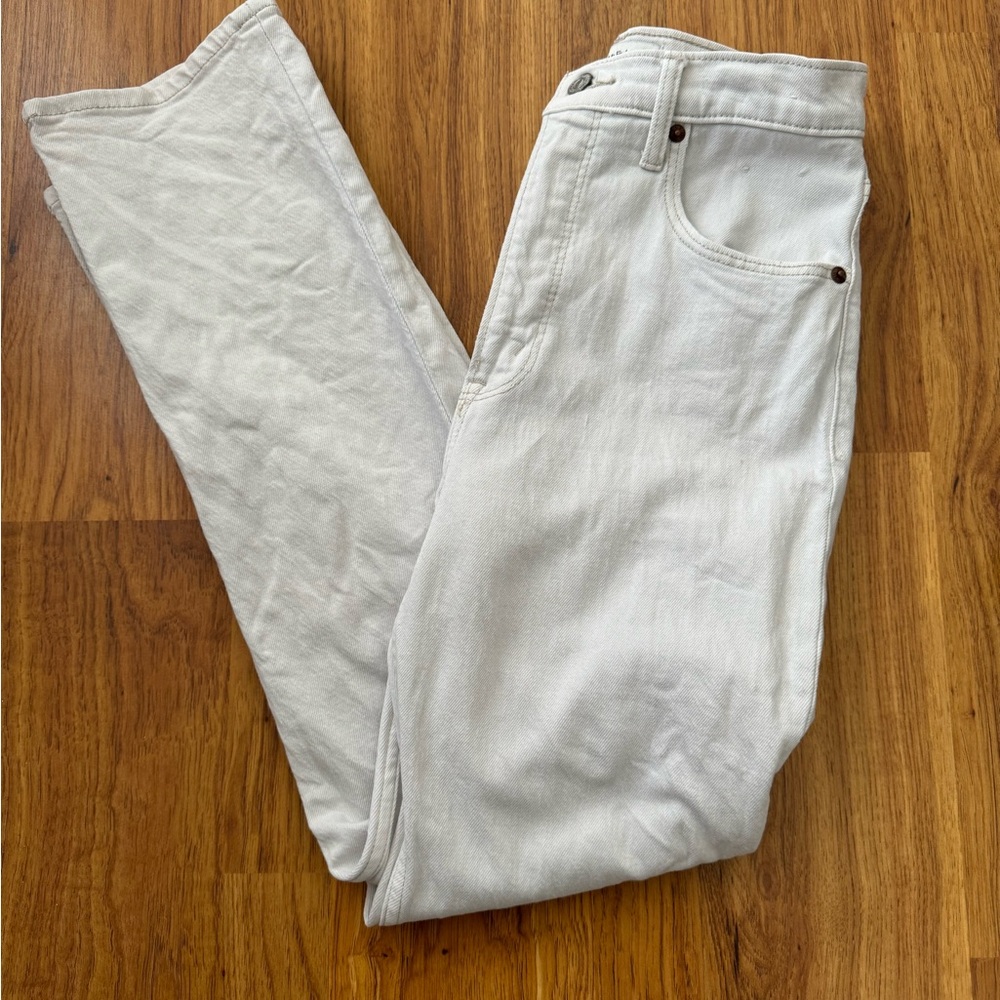 Abercrombie Ankle Straight Ultra High Rise - 27